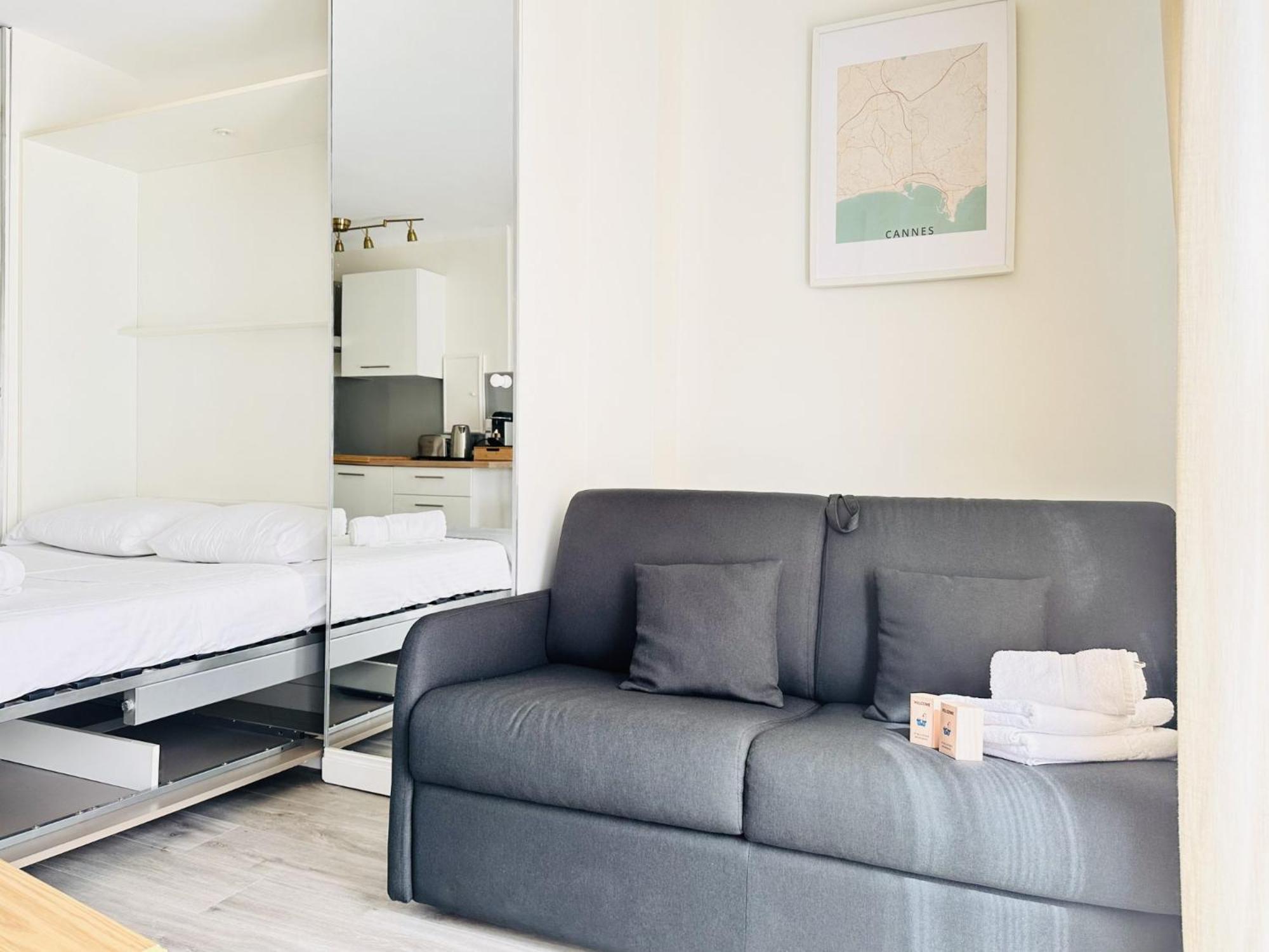 Apartment Le Palm - Bord De - Cannes